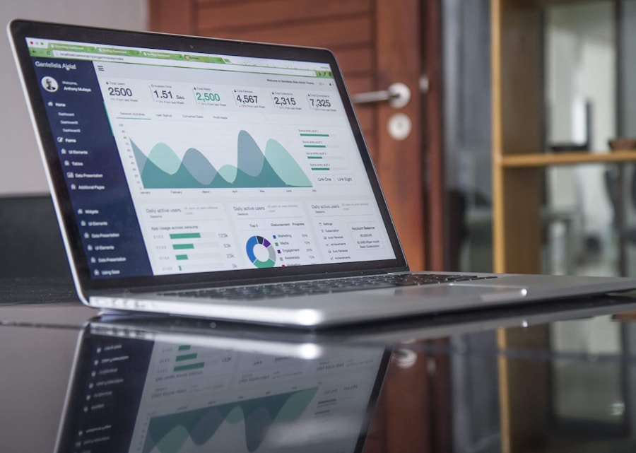 Datenanalyse und digitale Auswertung auf dem Bildschirm